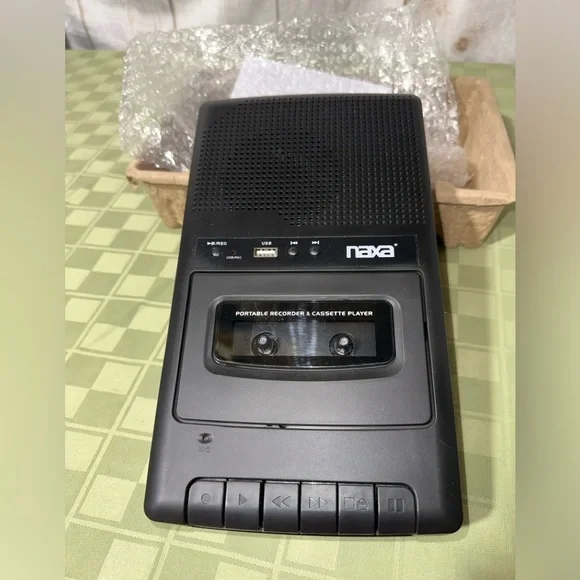 Nava NPB 300 Digital Cassette Converter & Recorder - Picture 2 of 8